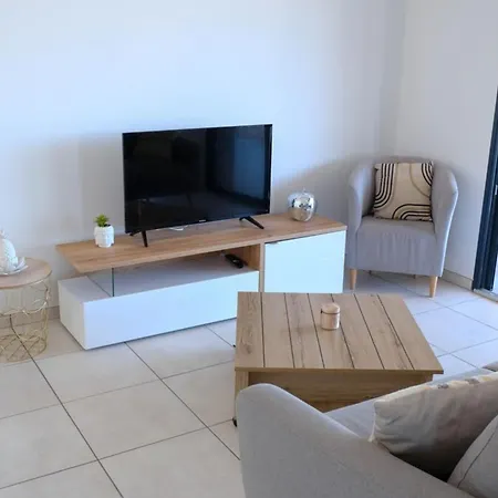 Enola - Sea View Terrace Parking - By Tgb * Pietrosella